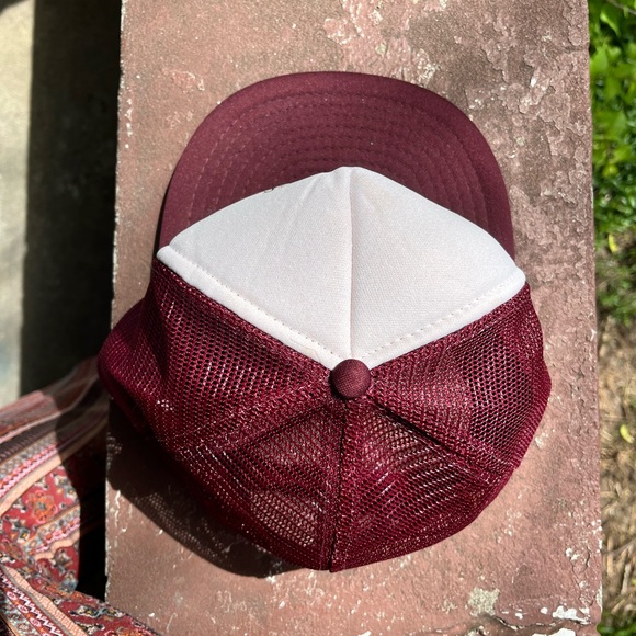 Hot Springs Fishing Bass 6 Panel Trucker Hat - Picture 3 of 7